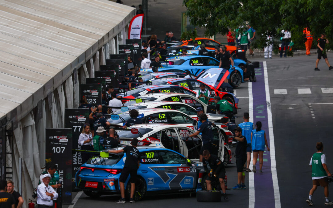 Ehrlacher impone su ley en Vila Real y refuerza el liderato del TCR World Tour