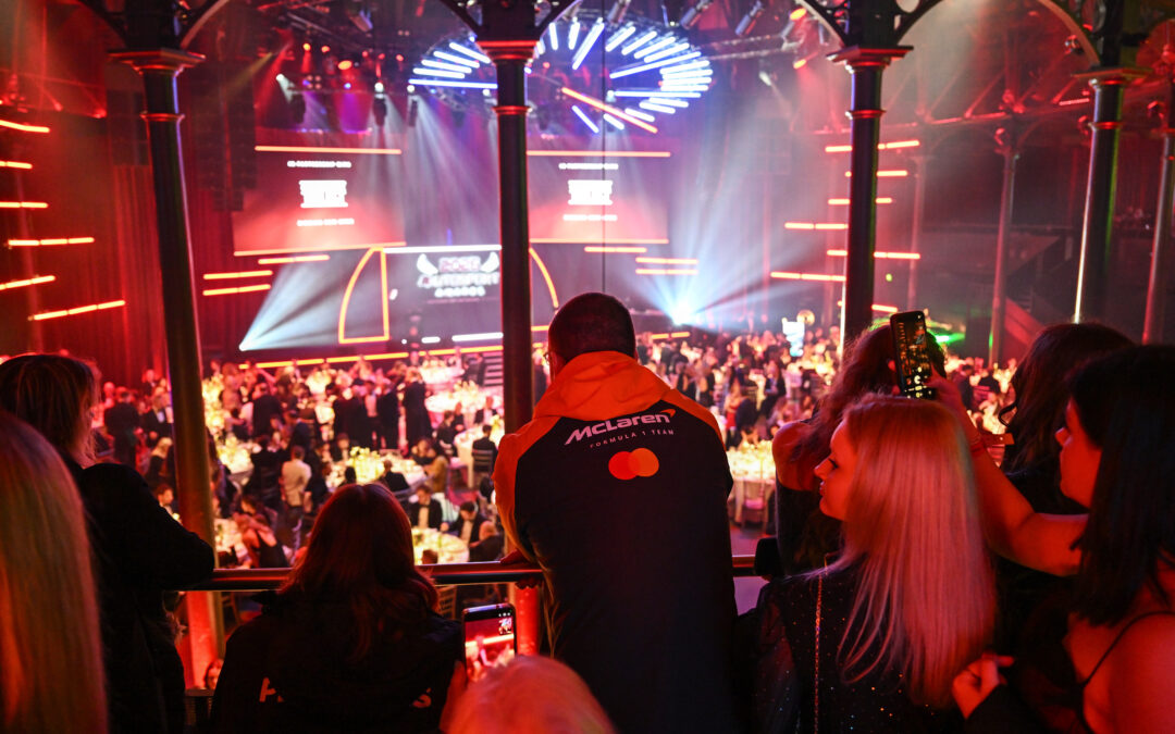 Estrellas del automovilismo brillan en los 38th Annual Autosport Awards