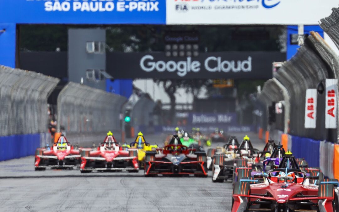 Mitch Evans conquista Miami con maniobra maestra y hace historia en Formula E