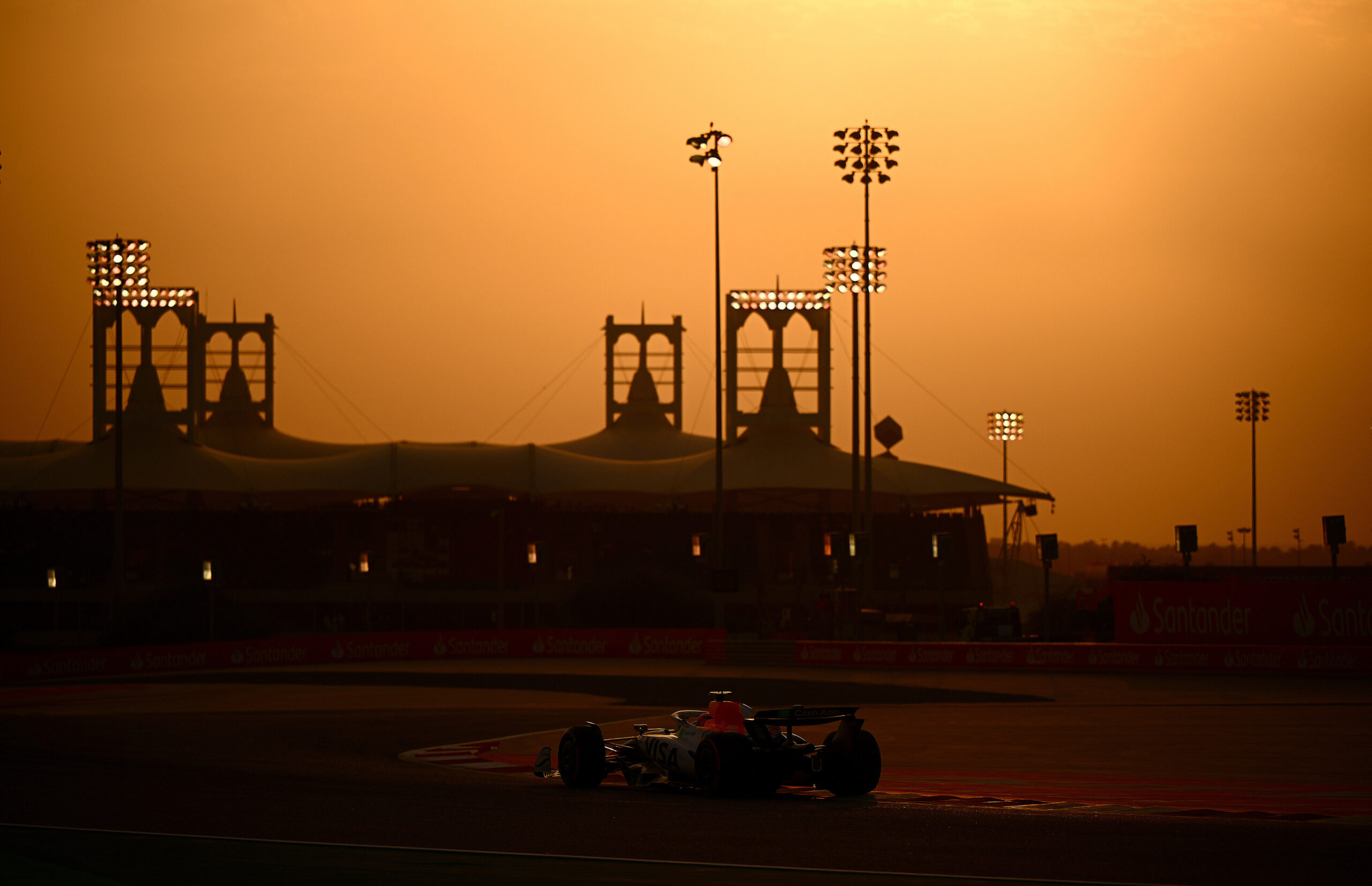 Bahréin será el escenario donde equipos y pilotos pondrán a prueba sus monoplazas