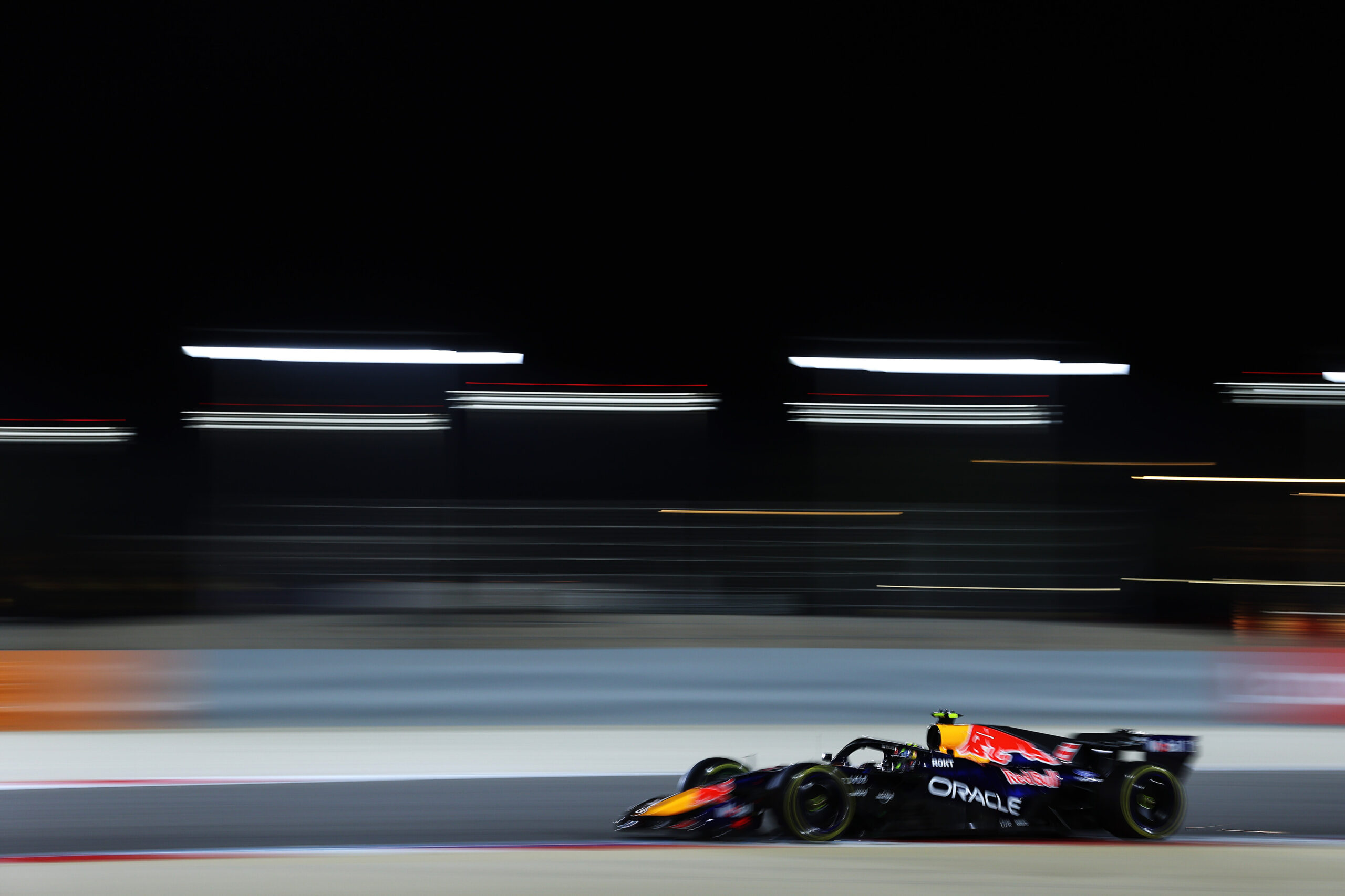 Test de lluvia en Bahréin 2026: dos equipos de F1 participarán en una prueba clave con los “mule cars” de Pirelli