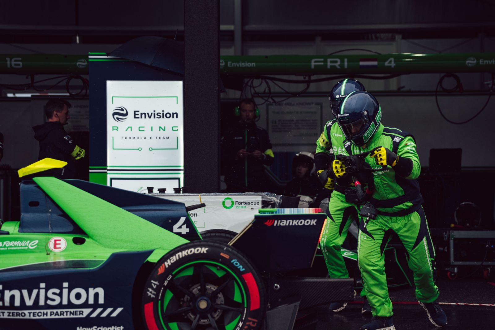 m35671_PHOTO-2026-02-09-08-10-19