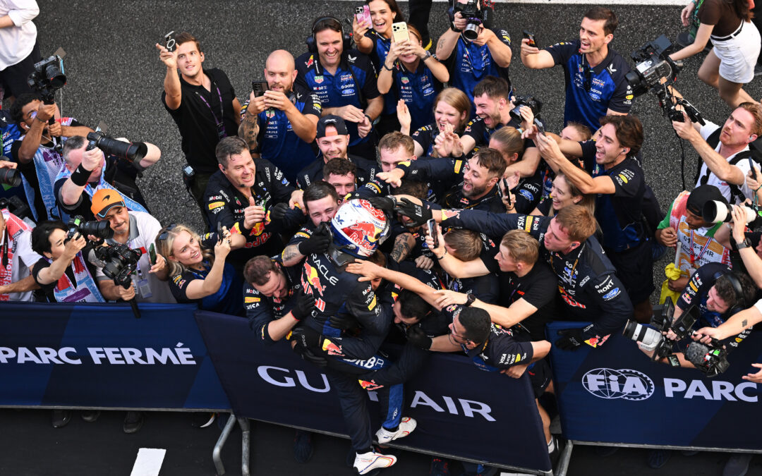 Verstappen vuelve a Sepang y vuelve a ganar